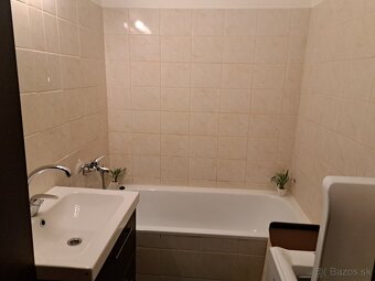 Slnečný 3 izbovy byt s dvomi logiami 78m2. - 6