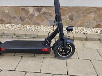 Elektrická kolobežka JOYOR Y10 - 6