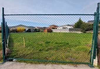 Ponúkame na dlhodobý prenájom pozemok na ulici Vavrinecká v  - 6