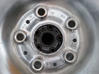 Sada kolies Škoda Superb 3, plechové disky + pneu 215/60 R16 - 6