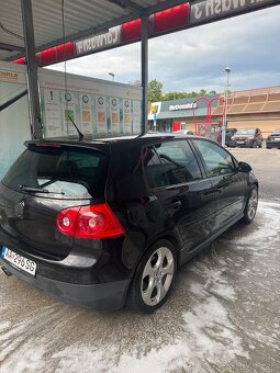 Predám Volkswagen Golf 5 GTI 2.0 tfsi 147kw - 6