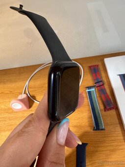 Apple Watch 9 45mm - 6