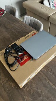 Lenovo IdeaPad Flex 5 14ABR8 - 6