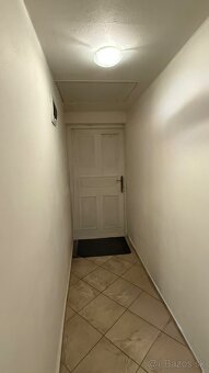 Na prenájom garsónka s terasou v centre mesta. - 6