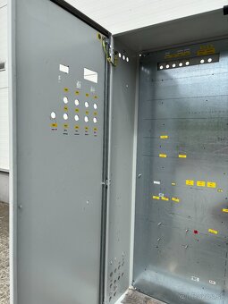 Rozvádzačová skriňa Schrack 1400x1000x300 - 6