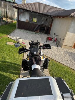 Suzuki DL v strom 650 xt - 6