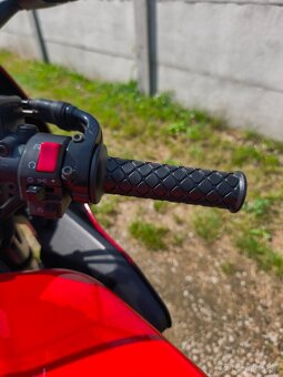 Yamaha fazer 600 - 6