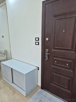 🏝️ Na predaj priestranný, moderne zariadený byt v Hurghade - 6