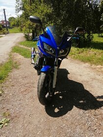 Yamaha FZS 600 Fazer - 6