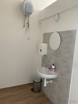 Klimatizovaná kancelária na Fiľakovskej ceste - 30m2 - 6