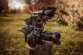 Canon C200 + EF 17-55 f2.8 IS - 6