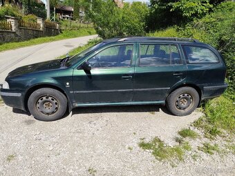 Octavia1 1.9 TDI 66kw 4x4 combi - 6