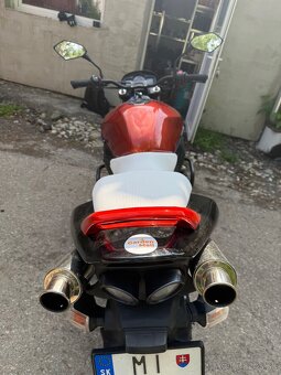 Sutuki GSR600 - 6