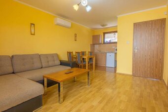 NA PREDAJ: APARTMÁNOVÝ DOM, VEĽKÝ MEDER - 6