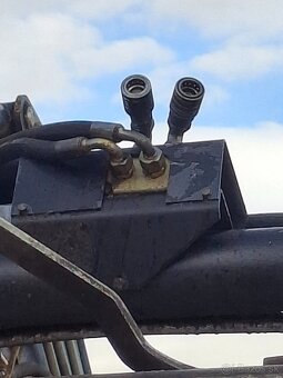 NEW HOLLAND TL 100 A + Čelný nakladač, 4562 mth - 6