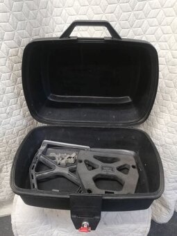 moto kufor - top case GIVI EASYBOX - retro - 6