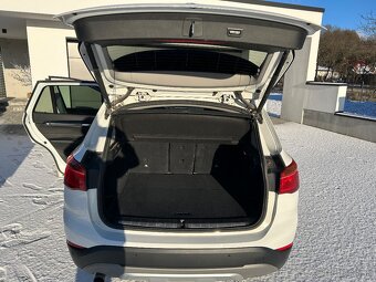 X1 xDrive 18D - 6