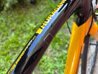 Predám cestný bicykel Romet Huragan 2 - 6