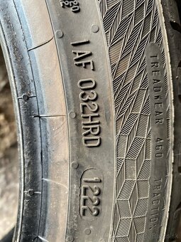 225/45r18 W XL Continental UlraContact - 6