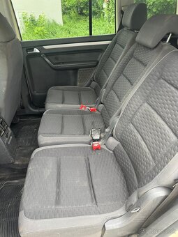 Volkswagen Touran 1.9 TDi , 7 miestny - 6