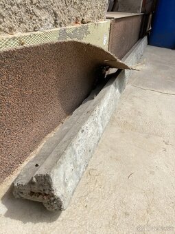 Zvyšný stavebný materiál, sádrokartón, vodováha, náradie - 6