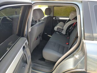 Volkswagen Touareg 3.0 tdi - 6