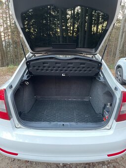 Škoda Octavia 1.9 tdi dsg - top stav - 6