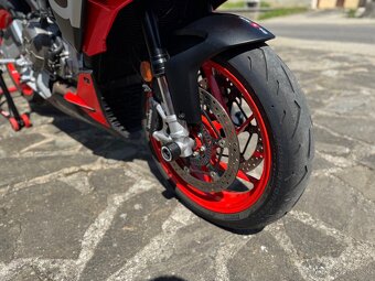 Aprilia Tuono 660, prvé prihlásenie 02/2024 - 6