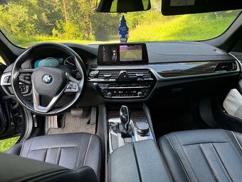 Predám BMW 520d xDrive - 6