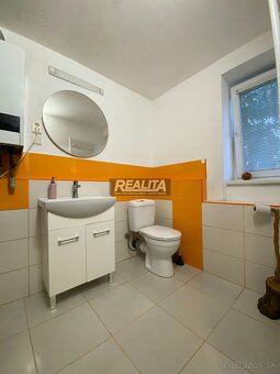 TEHLOVÝ 2-IZB.BYT , CENTRUM, VHODNÉ NA INVESTÍCIU AJ BÝVANIE - 6