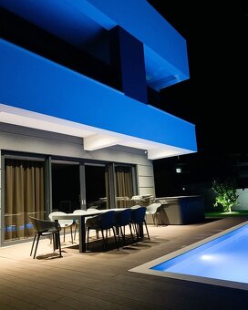 Luxusná zariadená 5-hviezdičková vila s bazénom, Chorvátsko - 6