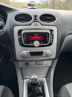 Ford Focus LPG 2010 - 6