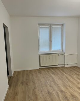 Prenájom 2i,bytu po komplet rekonštrukcii v centre Malaciek - 6