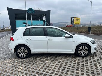 Volkswagen e-Golf VII Facelift 35,8 kWh (r.v. 2019) - 6