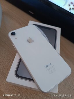Iphone xr - 6
