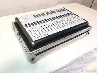 Touch - Wing - 460€ - 6