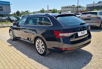 ŠKODA SUPERB COMBI 2.0 TDI SCR STYLE DSG - 6