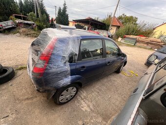 Ford fiesta - 6