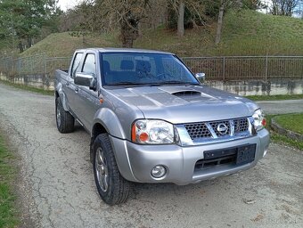 Nissan Navara 4x4 - 6