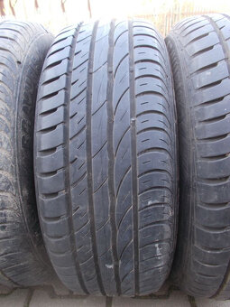Pneumatiky Barum 205/60R15 letné 4ks - 6