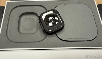 Apple Watch Ultra 2 GPS + Cellular 49mm Black Titanium Case - 6