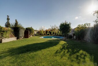 TOP Exkluzívny 4-izbový dom v Miloslavove: Bazén, záhrada, f - 6