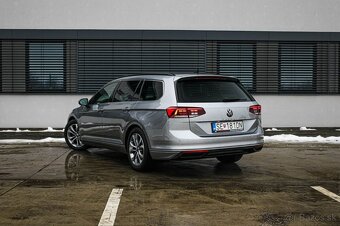 Volkswagen Passat Variant 2.0 TDI Elegance DSG - 6