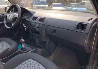 Škoda Fabia 1.4 16V benzín manuál 59 kw - 6