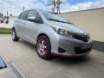 Predám Yaris rok 05/2012 - 6