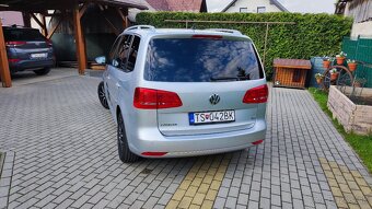 Touran 1.6 TDI 77 kW 2013 - 6