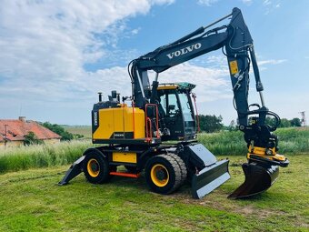 Kolesové rypadlo Volvo EWR150E 3D - 6