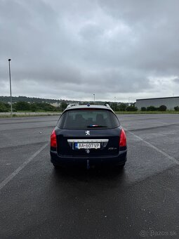 Peugeot 308 SW 1.6 HDi 82kW – Strešné okno, Garážovaný, Zach - 6