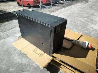 Záložný náhradný zdroj elektriny pre domacnosť / firmu - APC - 6