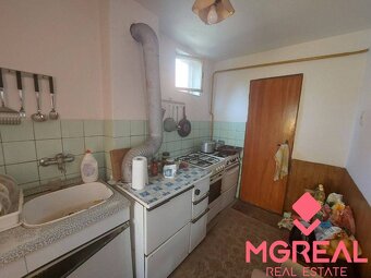 Rodinný dom s veľkým pozemkom  - Veľký Cetín - 6